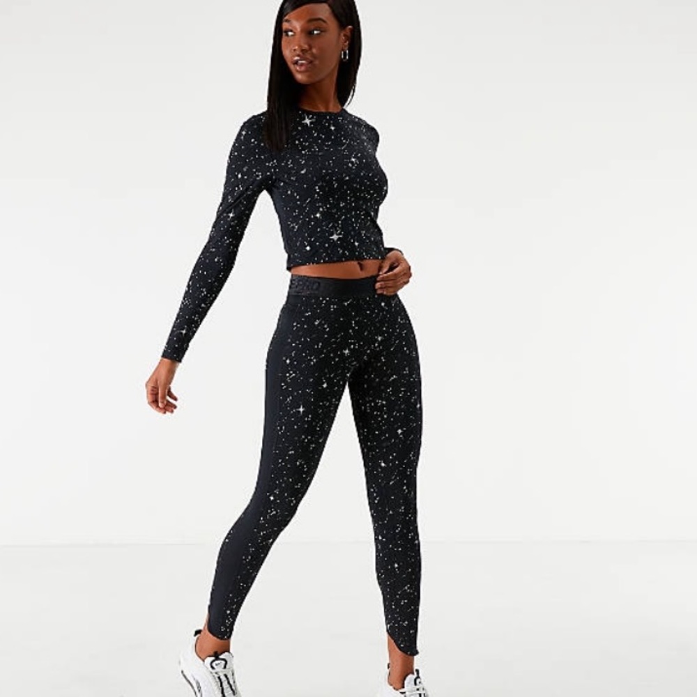 Nike metallic star top and legging set - Picture 2 of 3
